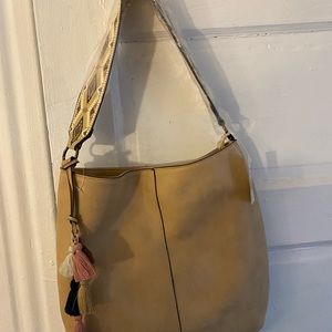 Shoulder bag